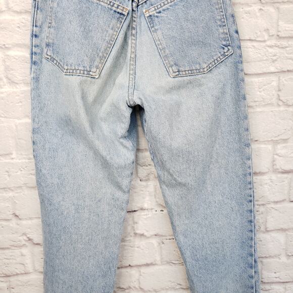 Vintage GAP High Waisted Tapered Leg Mom Jeans Light Wash Cotton Grunge Sz 9/10 - Picture 11 of 14